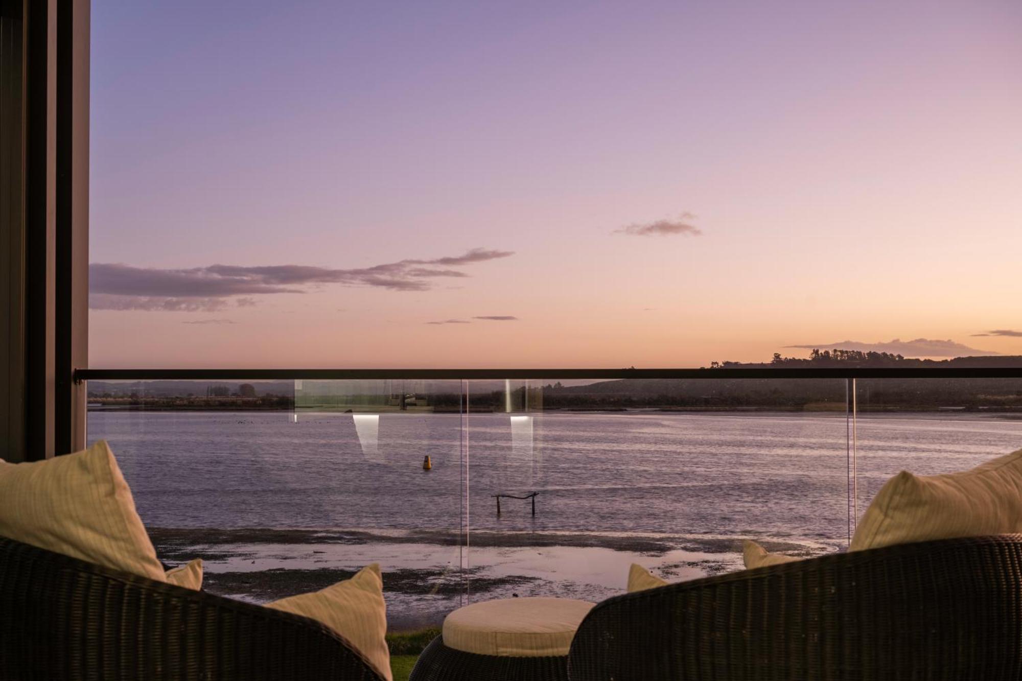 Pukehina Estuary Sunset Views Townhouse & Studio מראה חיצוני תמונה